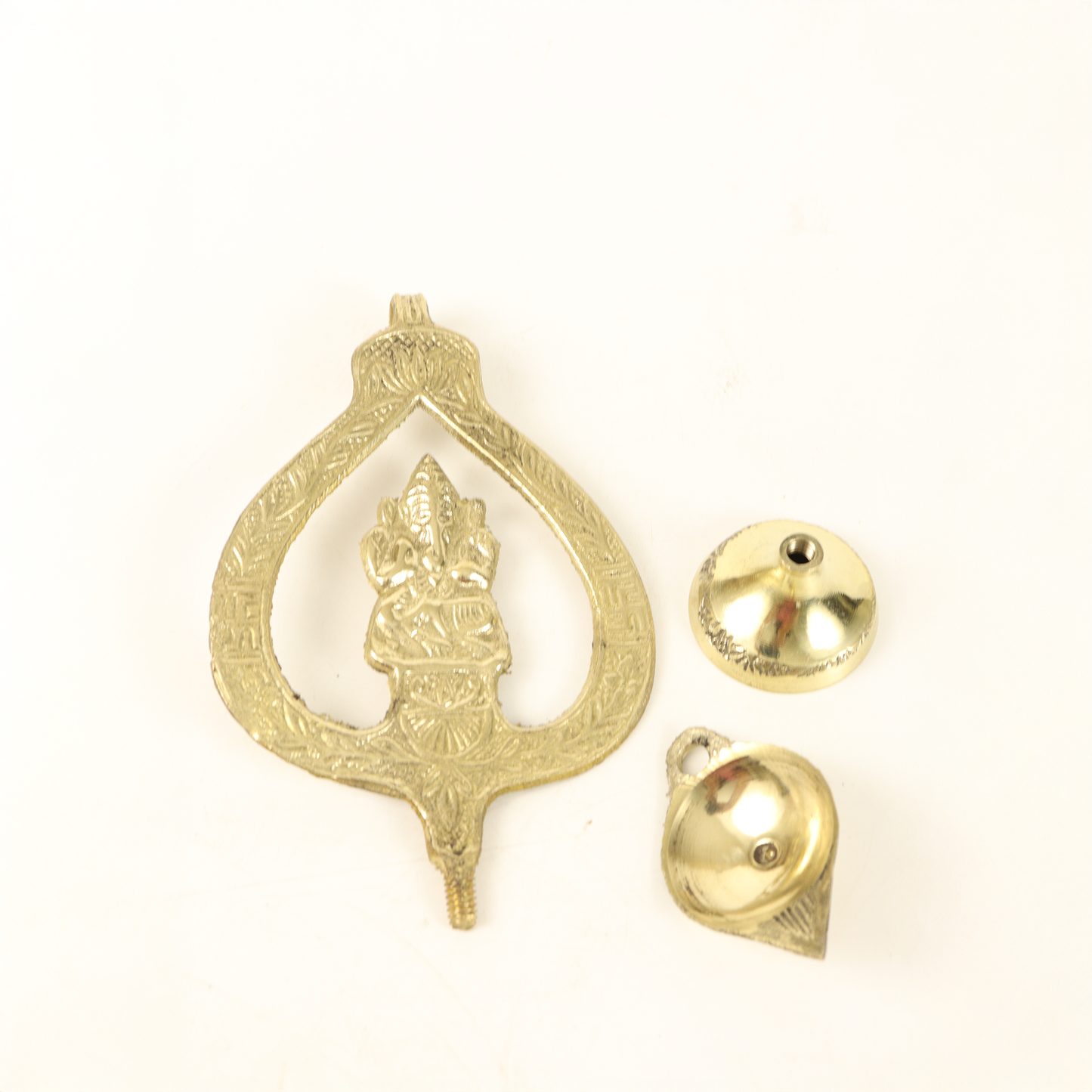 Brass Pan Ganesh Diya (L.W Pan) (Pital Paan Vinayak Deepak)