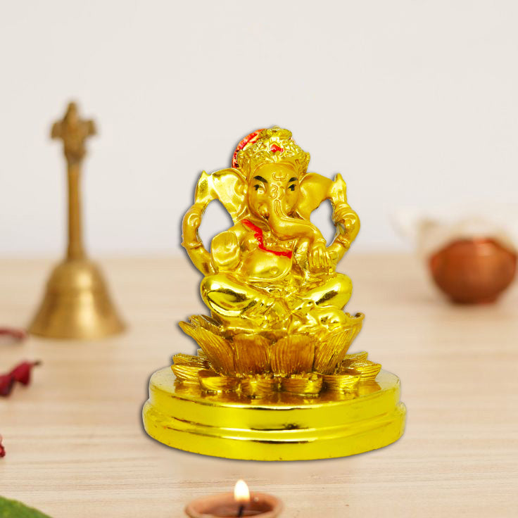 Resin show pieces lotus Ganesh
