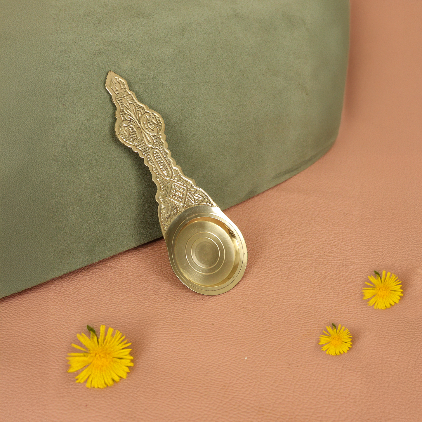 Karpoor Diya With Spoon