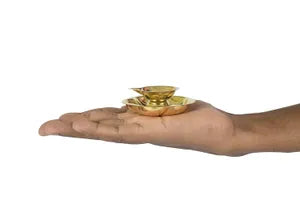 कमल पीतल दीया 1