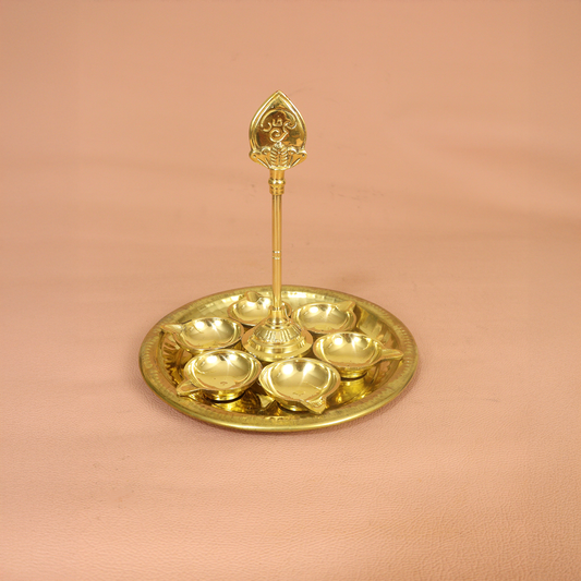 Brass Arumugan Diya with Vel- Combo with Ring thali