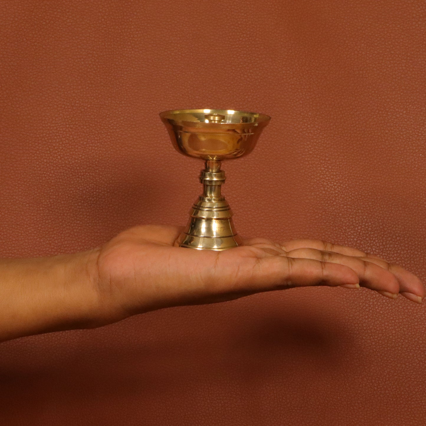 Brass Pyala Stand (Pital Katori Stand)