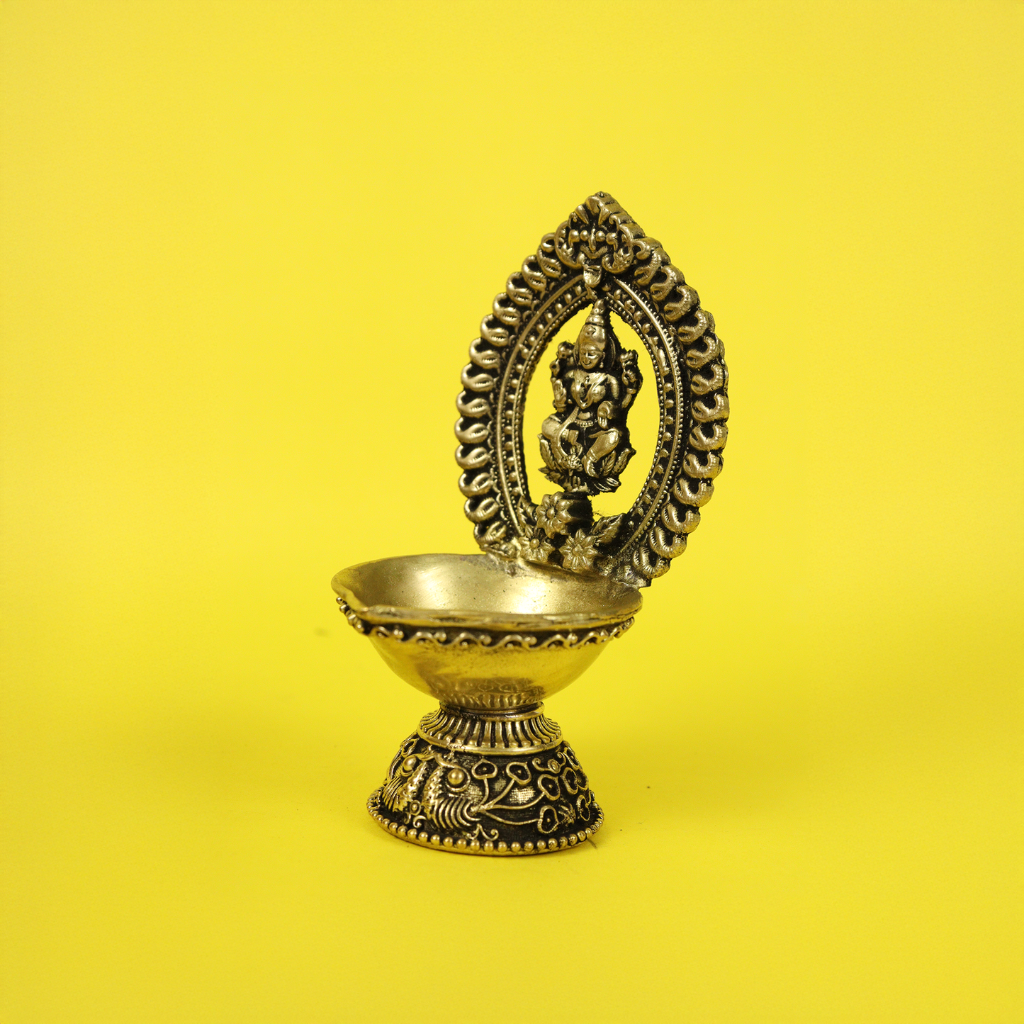 Brass Unique Lakshmi Diya (Pital Anokha Laxmi Deepak)