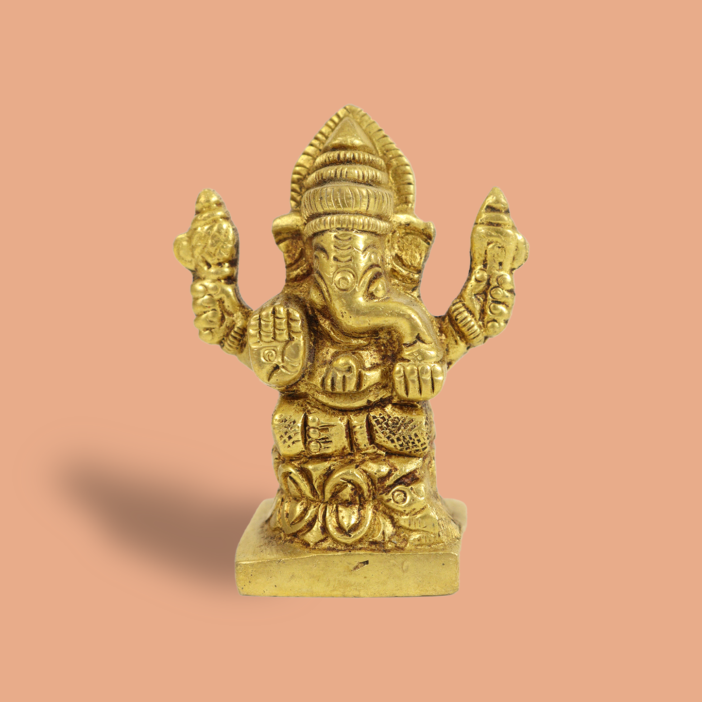 Brass Ganesh statue(0.118gm)