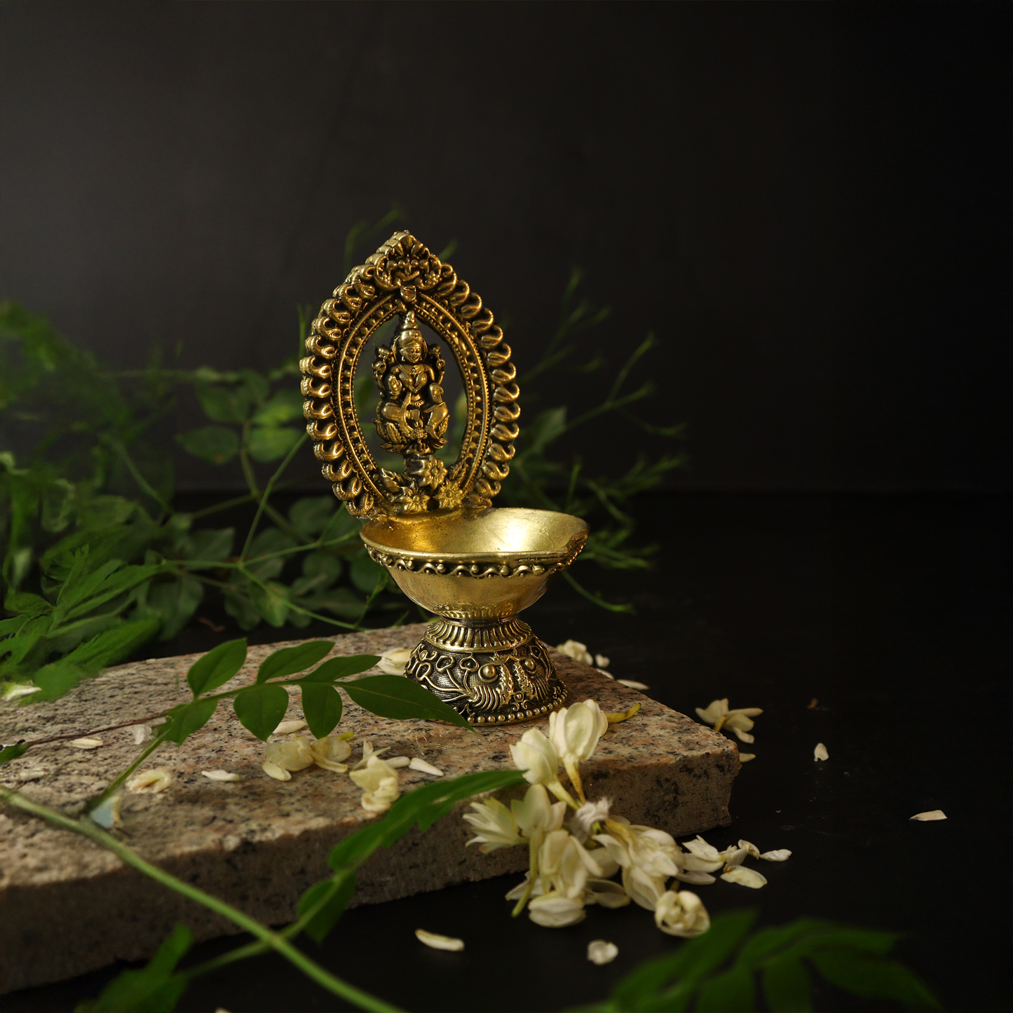 Brass Unique Lakshmi Diya (Pital Anokha Laxmi Deepak)