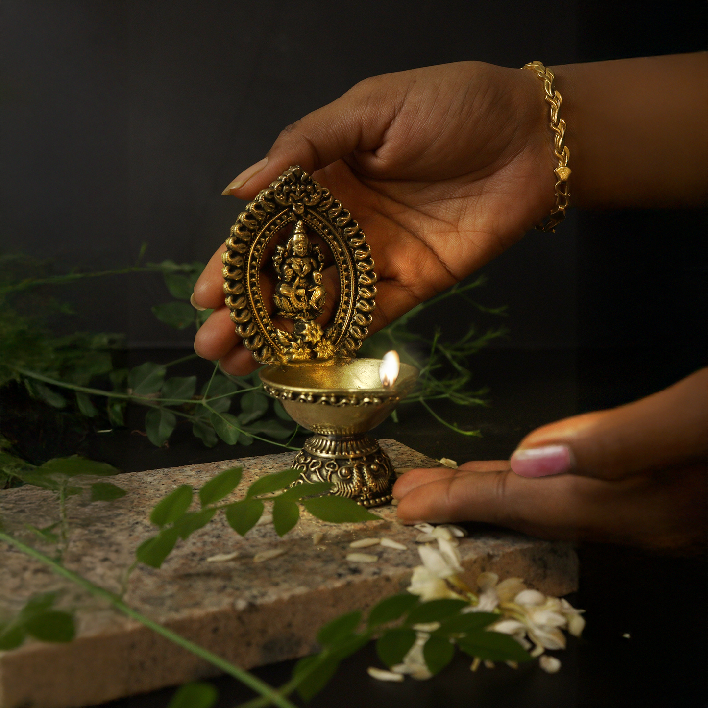 Brass Unique Lakshmi Diya (Pital Anokha Laxmi Deepak)