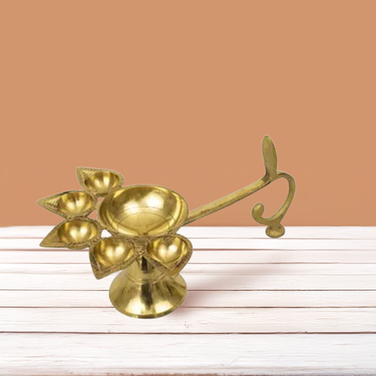 पीतल पंचरती कपूर स्टैंड