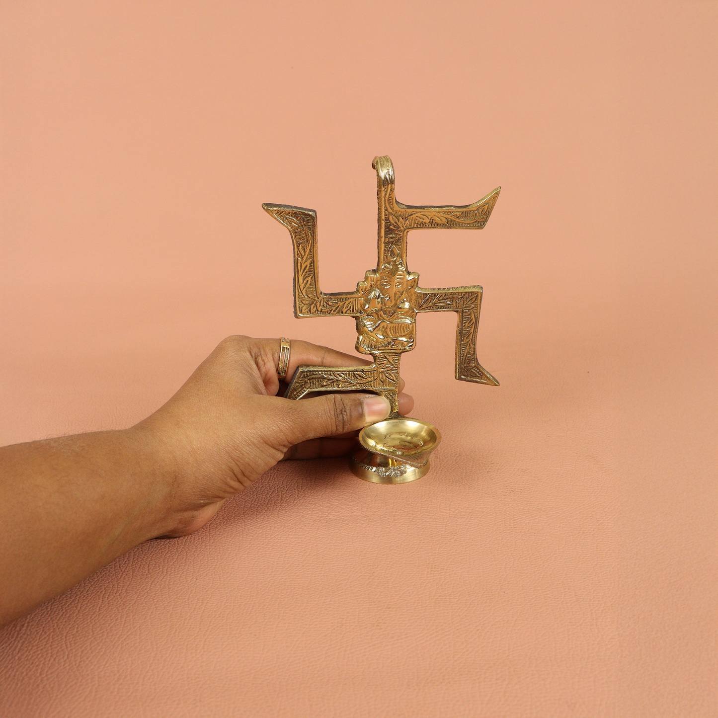 Brass Swastik Ganesh Diya (L.W. Swastik) (Pital Swastik Vinayak Deepak)