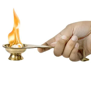 कपूर पूजा के लिए कर्पूर स्टैंड