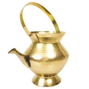 पूजा के लिए पीतल का कमंडल