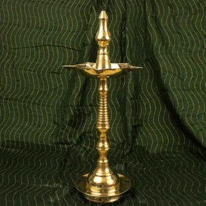 फैंसी केरल कुथु दीया