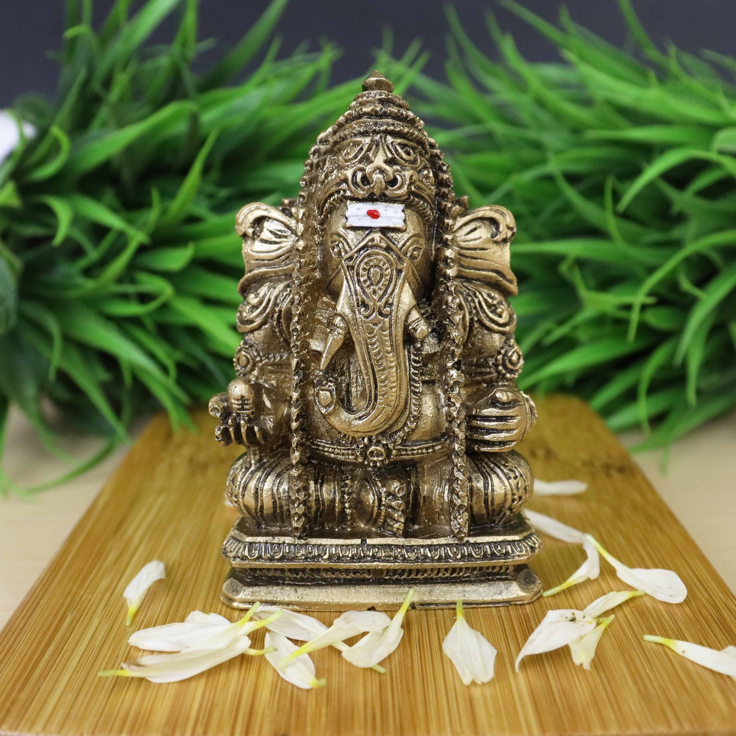 Fiber Resin vinayagar antik Gold