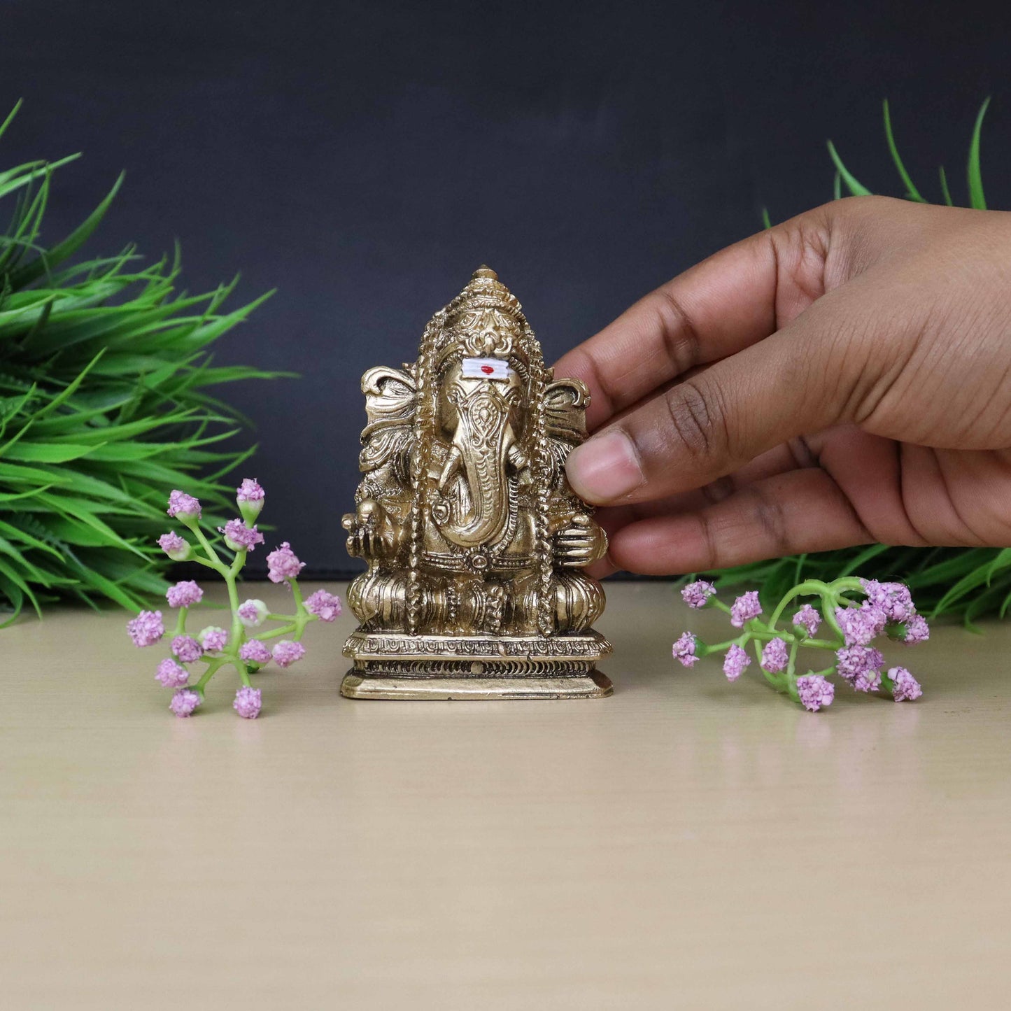 Fiber Resin vinayagar Gold 3' inch