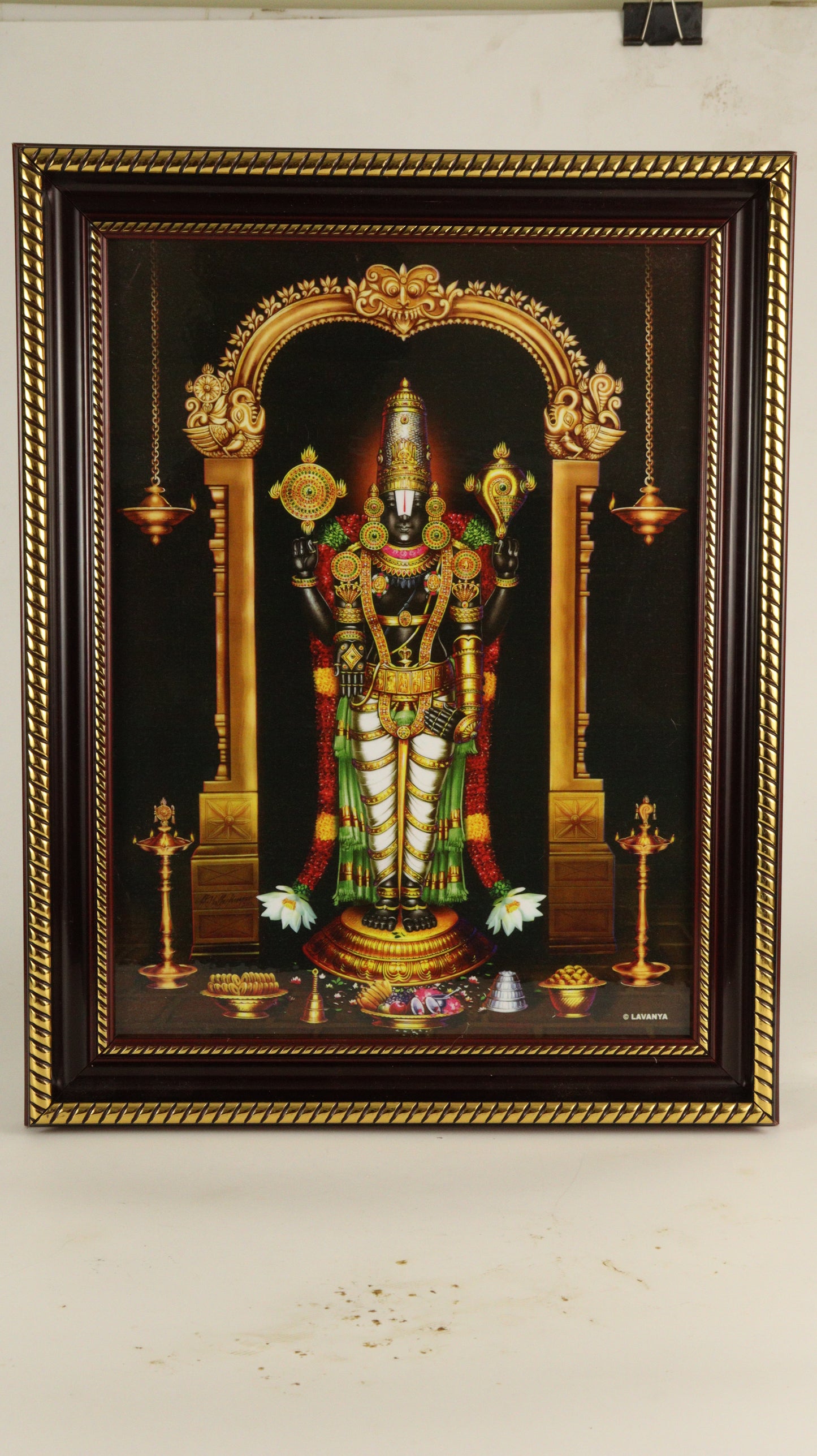Djuize PlasticGold God photo frame perumal model-2