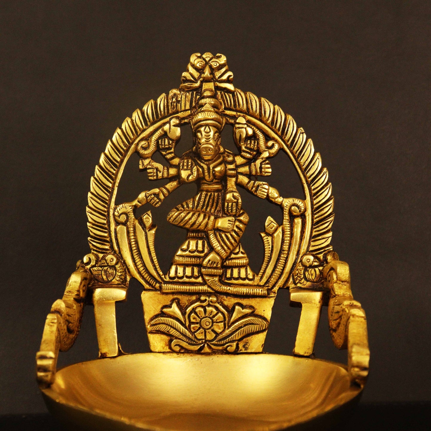 Brass Antique Varahi Vilaku (1.390 gm) (Pital Prachin Varahi Deepak)