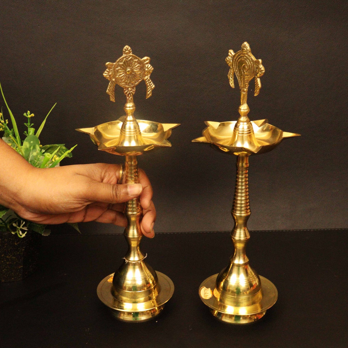 Brass Sangu Chakra Kuthu Vilakku Set (Pital Conch Chakra Deepak Set)
