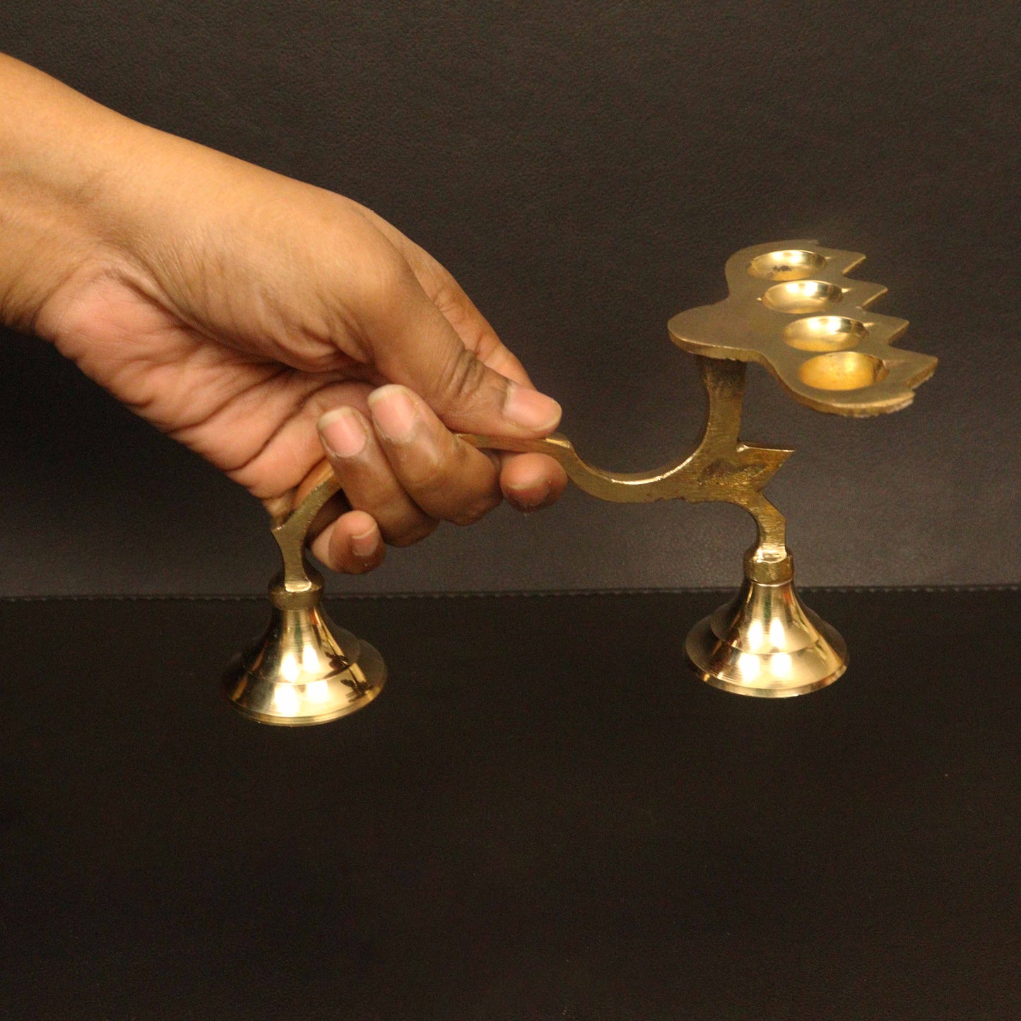 Karpoor Aarti Four Face Diya (0.290gm) (Pital Kapoor Char Mukh Deepak)