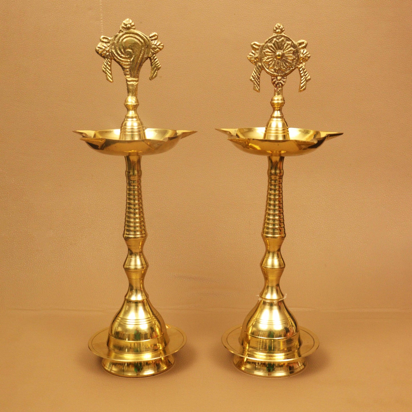 Brass Sangu Chakra Kuthu Vilakku Set (Pital Conch Chakra Deepak Set)