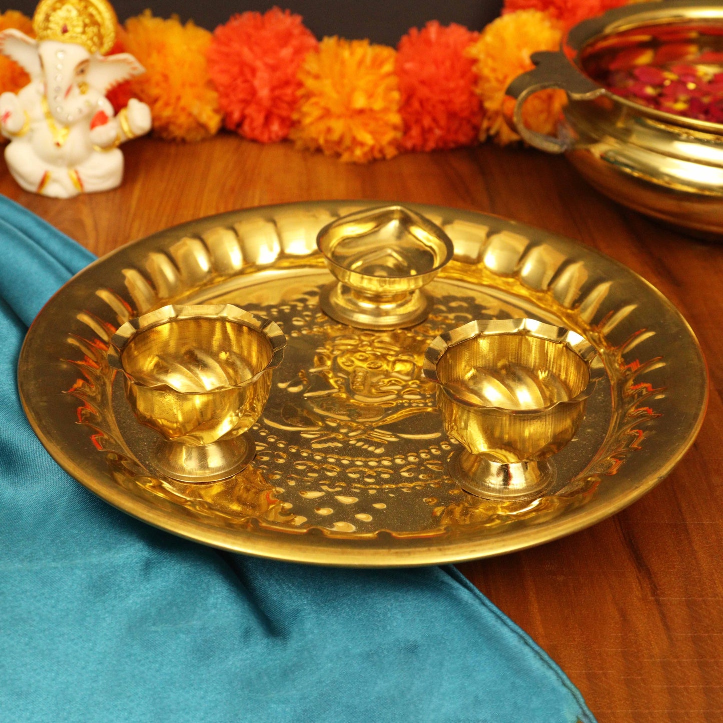 Ganesh Aarti Size-9 (2 Bowl, 1 Diya) (Pital Vinayak Aarti Set)