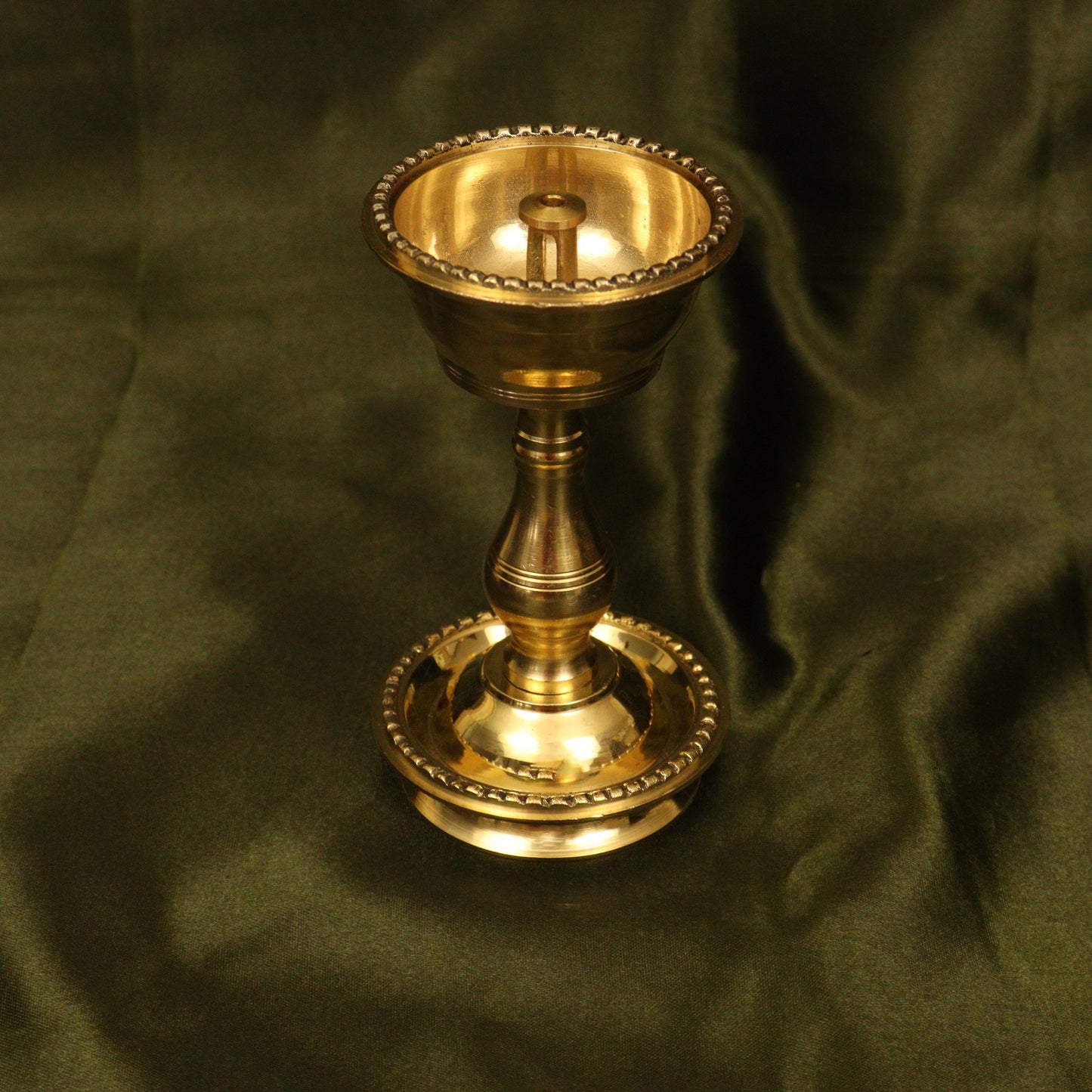 Brass Udupi Nandha Stand-Size 3 (Pital Udupi Nanda Stand)