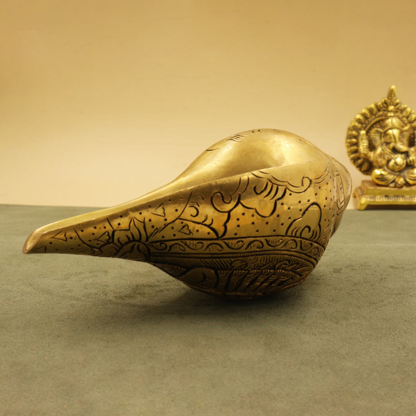 Brass Blowing Shank with Lord Ganesh Carving