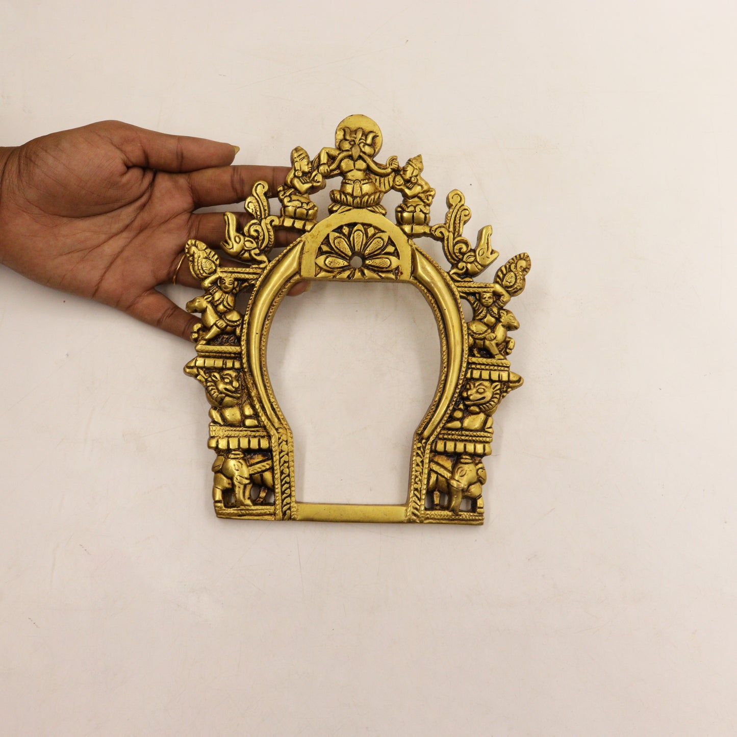 Brass Prabavalli Frame-Big (Pital Prabha Mandal Bada)
