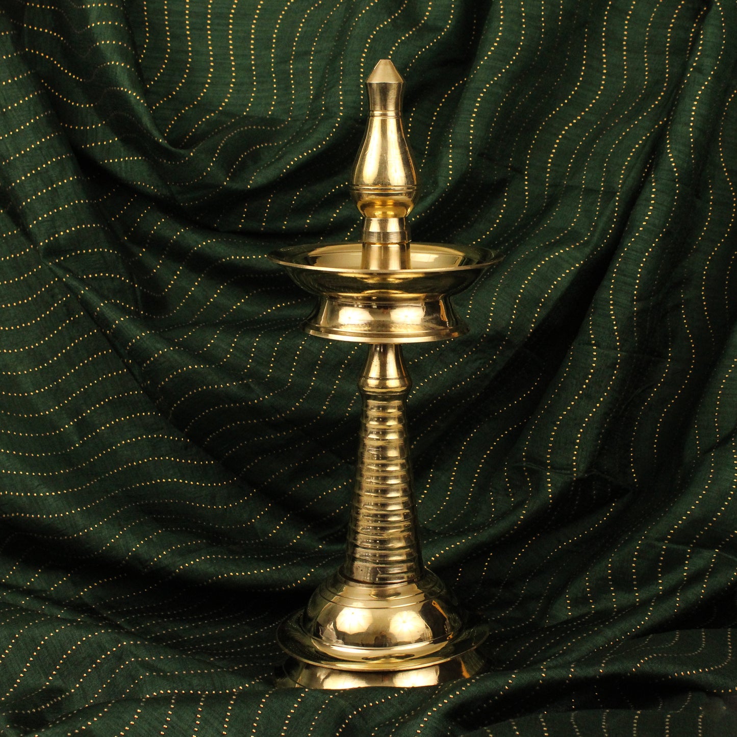Brass Kerala Nila Vilakku - 11inch (Pital Kerala Nila Deepak)