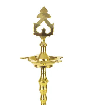 लक्ष्मी पीतल मंदिर दीया