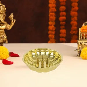 पीतल ज़िगज़ैग अगरबत्ती स्टैंड