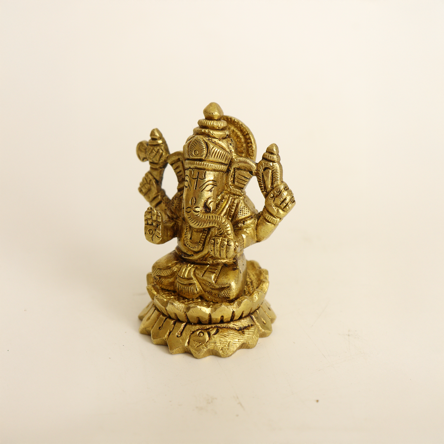 Brass Edamburi Ganesh Idol-[Weight: 216g]