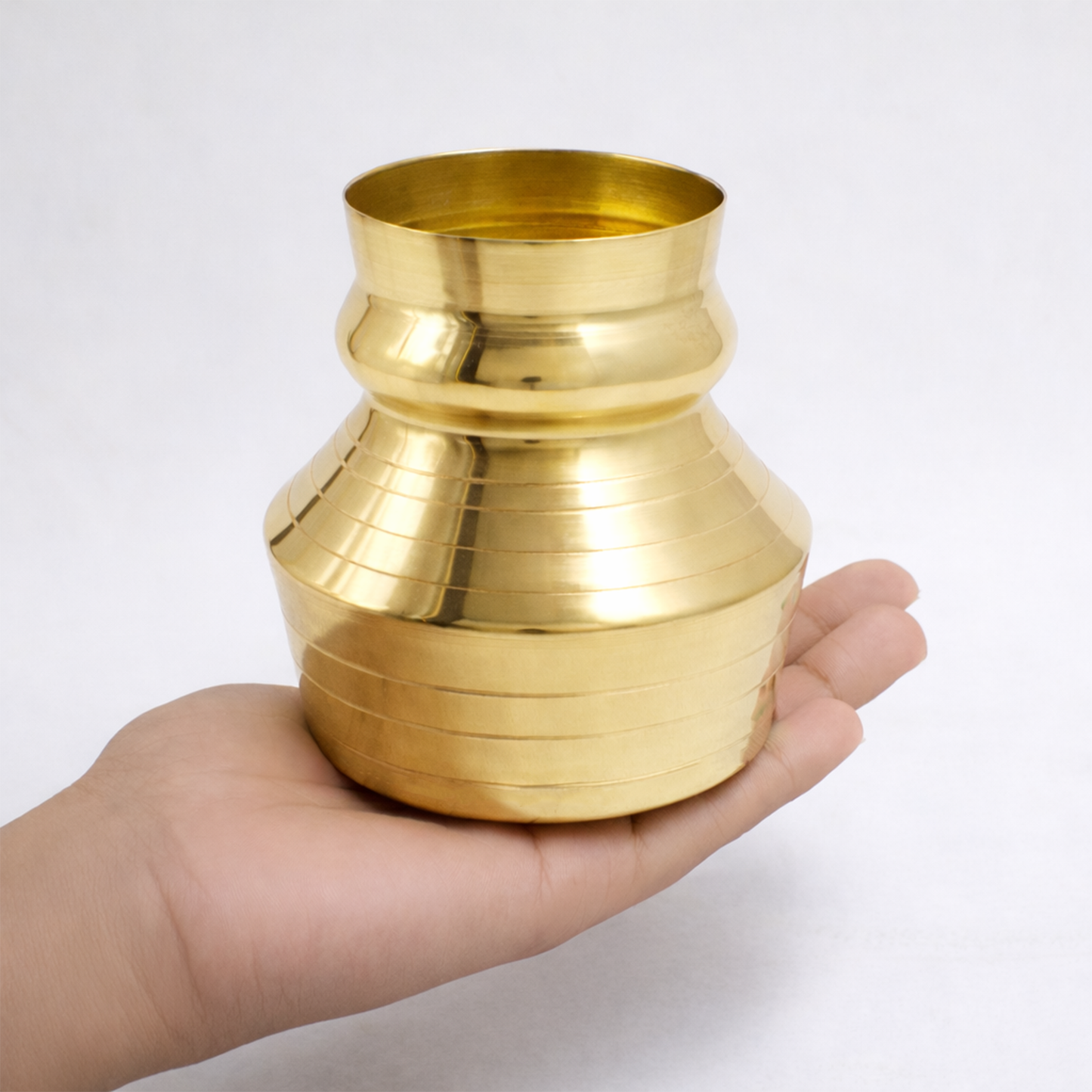 Brass Lota|Kalash|Kalsha|Sombu|Theertha Sembu-Dhoraji Lota