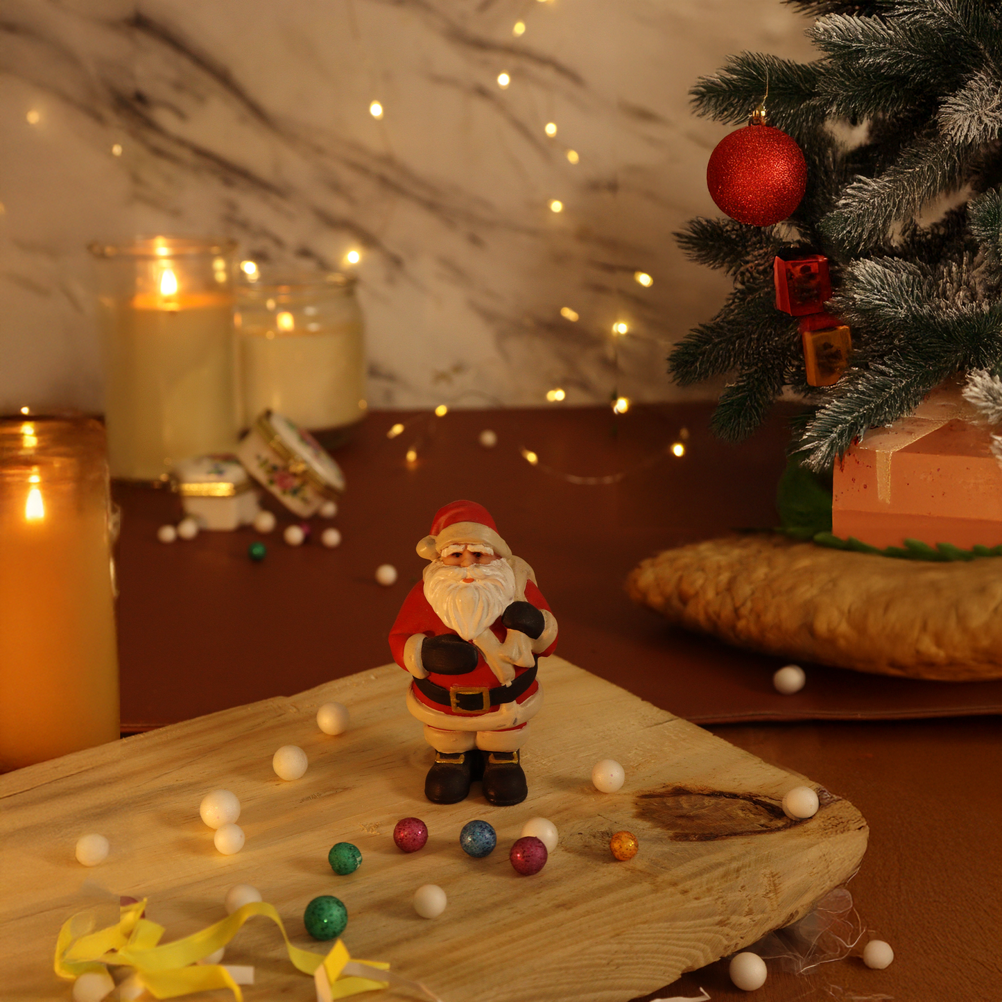 Santa with Gift (Santa Uphaar)