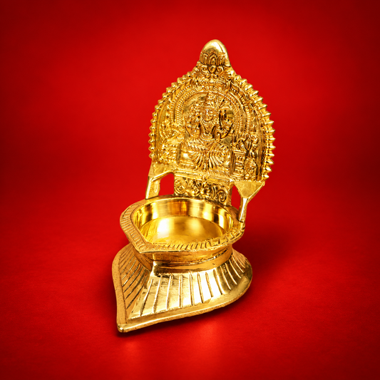 Ashta Lakshmi Kamatchi Deepam