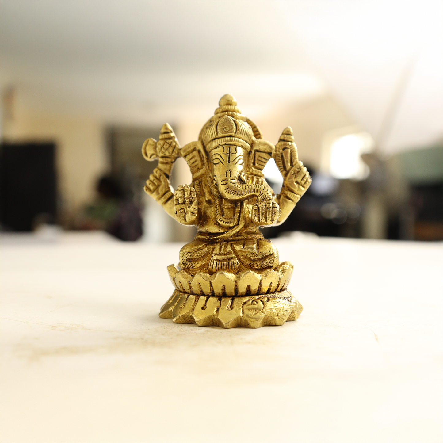 Brass Edamburi Ganesh Idol-[Weight: 216g]