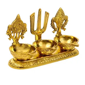नमः शंगु चक्र कुबेर दियो