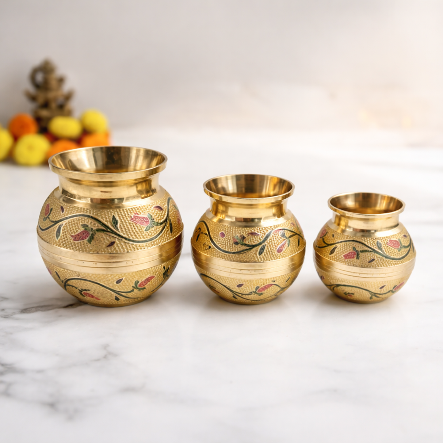 Putrika brass Kudam set of 3-Embossed Kalash (Green)