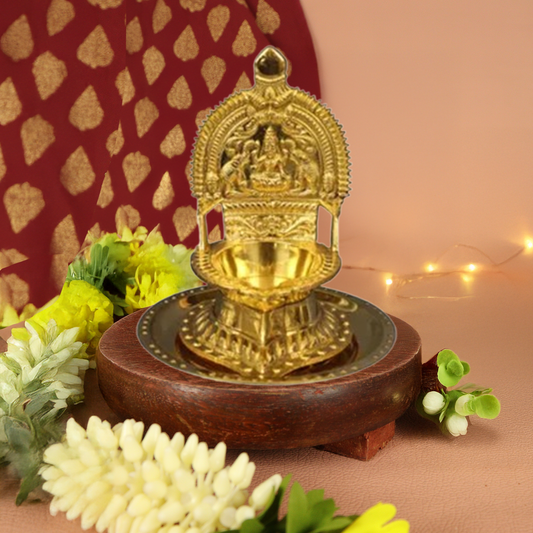 Kamatchi Vilakku With Plate Combo