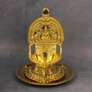 Kamatchi Vilakku With Plate Combo
