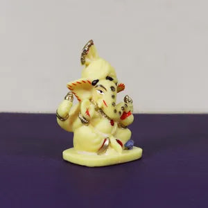 बड़ी थलापा गणेश डैशबोर्ड मूर्ति
