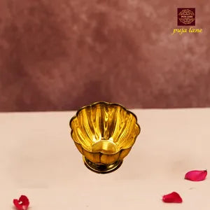 पीतल कमल चंदन कटोरा
