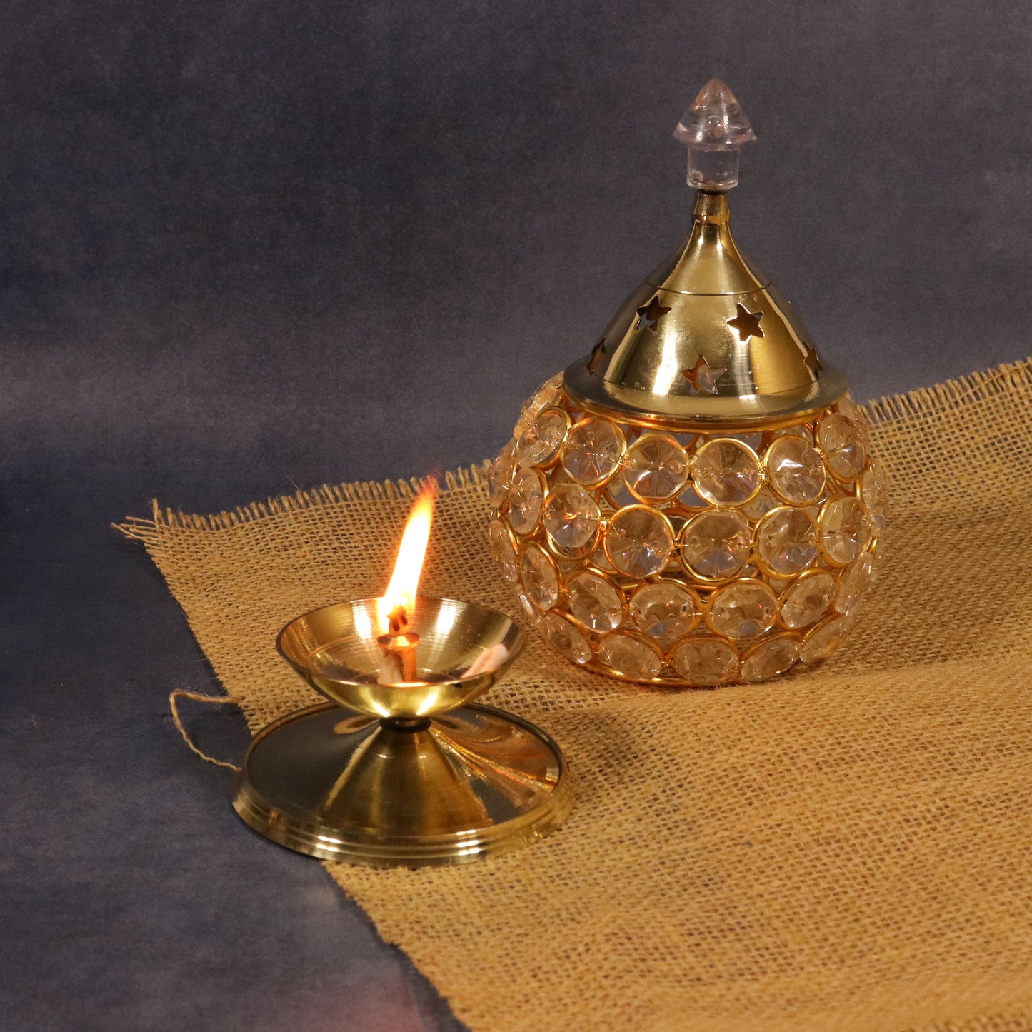 Brass Himalayan Crystal Deep (Matki No,2) (Pital Himalay Sphatik Matka Deepak)