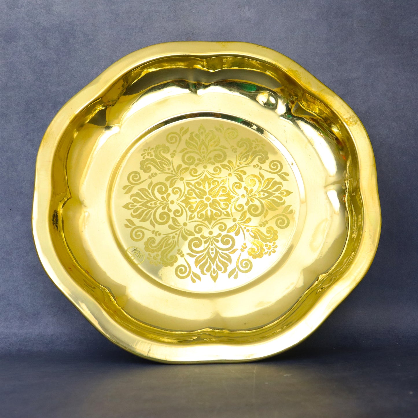 Brass Itching Plate Floral Design Weight-0.250 (Pital Phool Nakashi Thali)