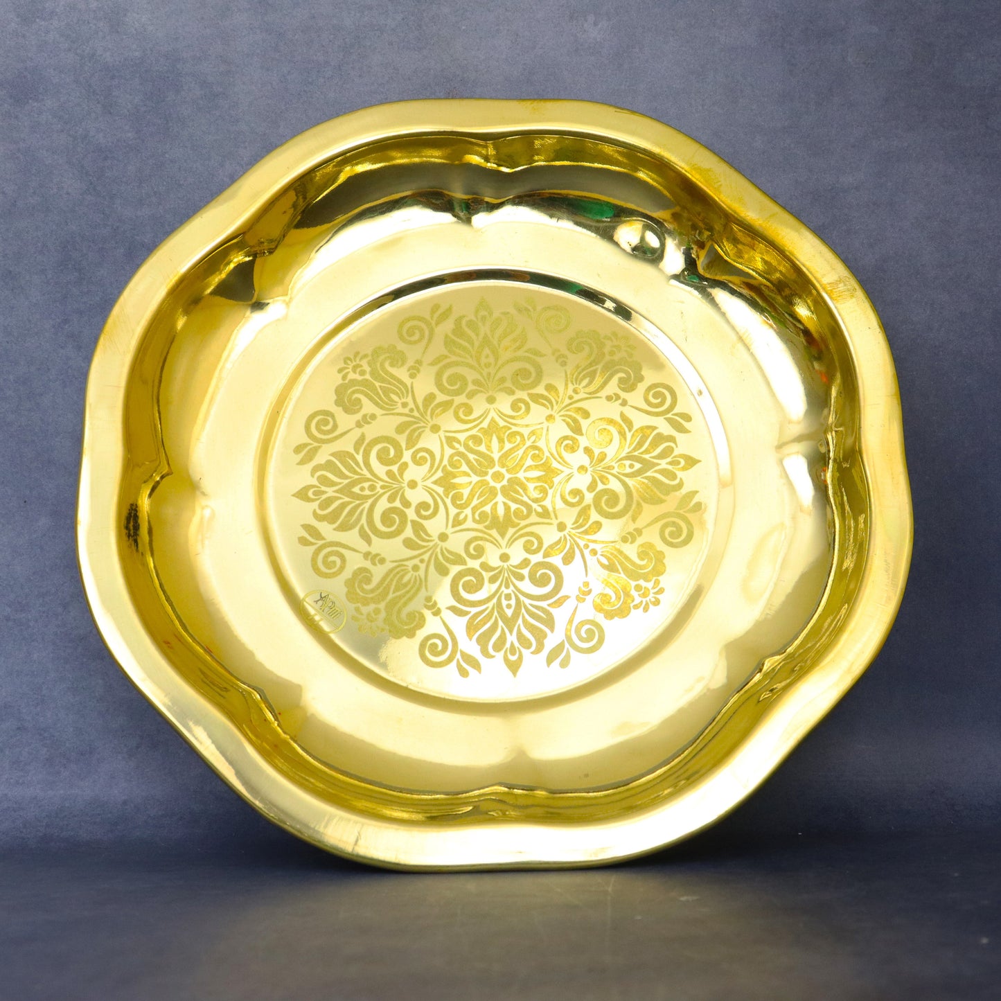 Brass Itching Plate Floral Design Weight-0.250 (Pital Phool Nakashi Thali)