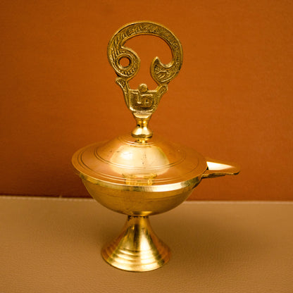 Brass Om Closed Diya (Pital Aum Band Deepak)