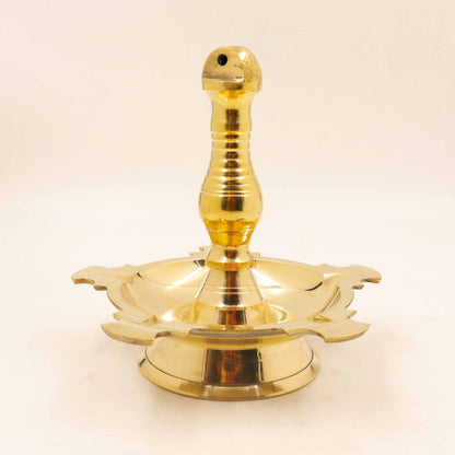 Latkan Swastik-Thooku Vilakku (Pital Jhoolna Swastik Deepak)
