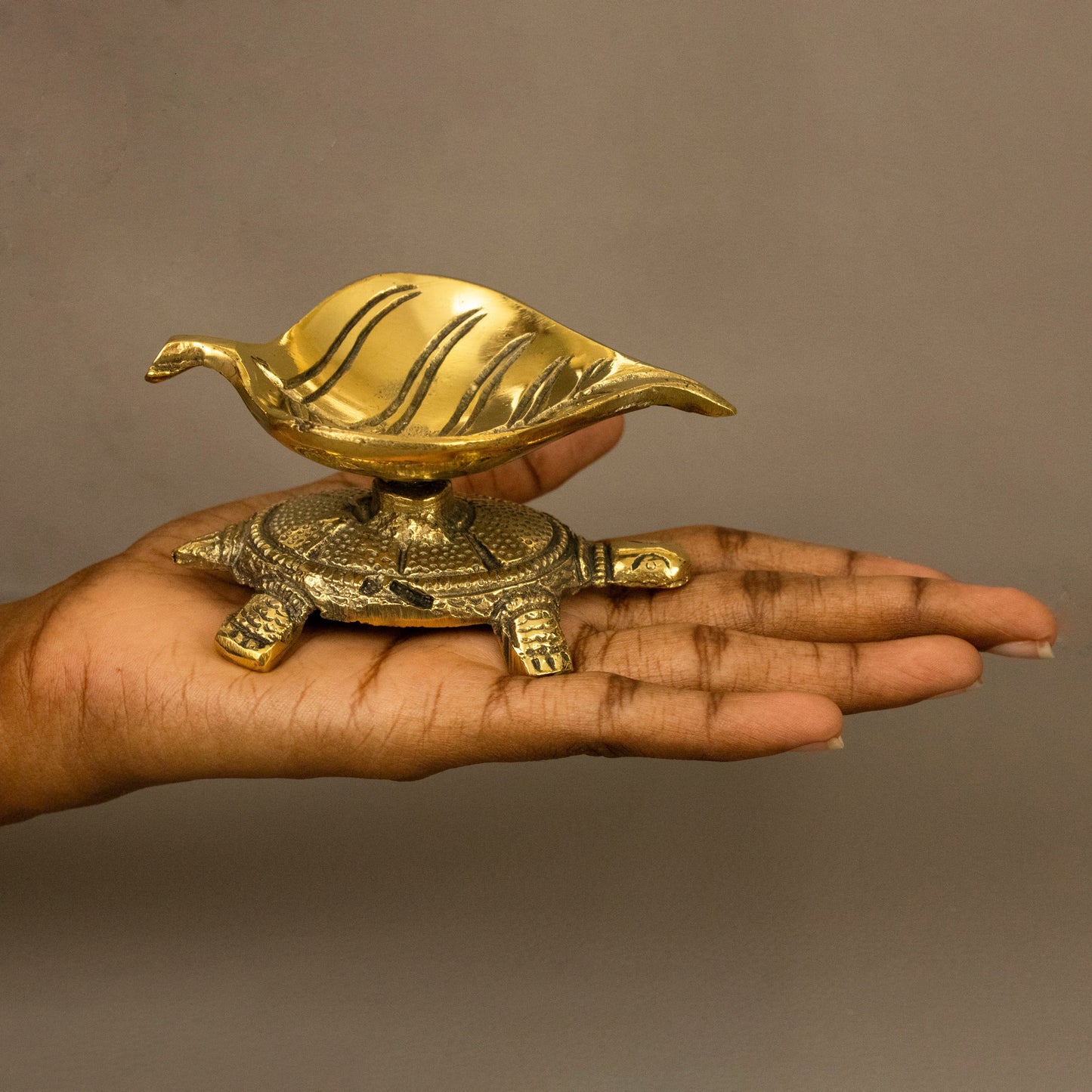 Brass Tortoise Diya (Pital Kachua Deepak / Kurma Vilakku)