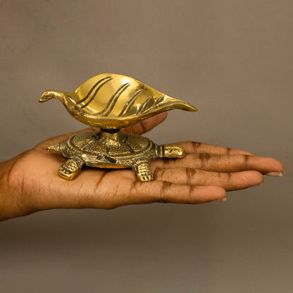 Brass Tortoise Diya (Pital Kachua Deepak / Kurma Vilakku)