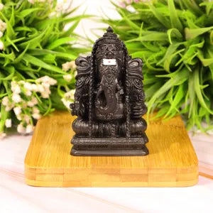 करुंगली सेल्वा गणेश मूर्ति