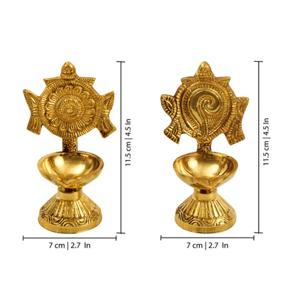 Brass Shanku Chakra Vilakku Set (Pital Conch Chakra Deepak Set)