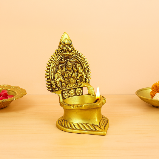 Antique Kamatchi Diya (Pital Prachin Kamakshi Deepak)